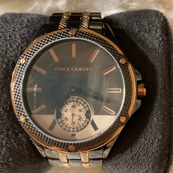 Vince Camuto Metallic Swarovski Crystal Watch NIB - Picture 3 of 5